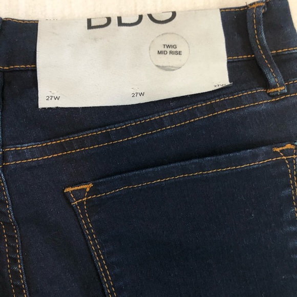 BDG Jeans - Picture 2 of 5